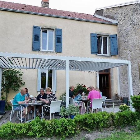 Maison Egalite Melay  Екстериор снимка