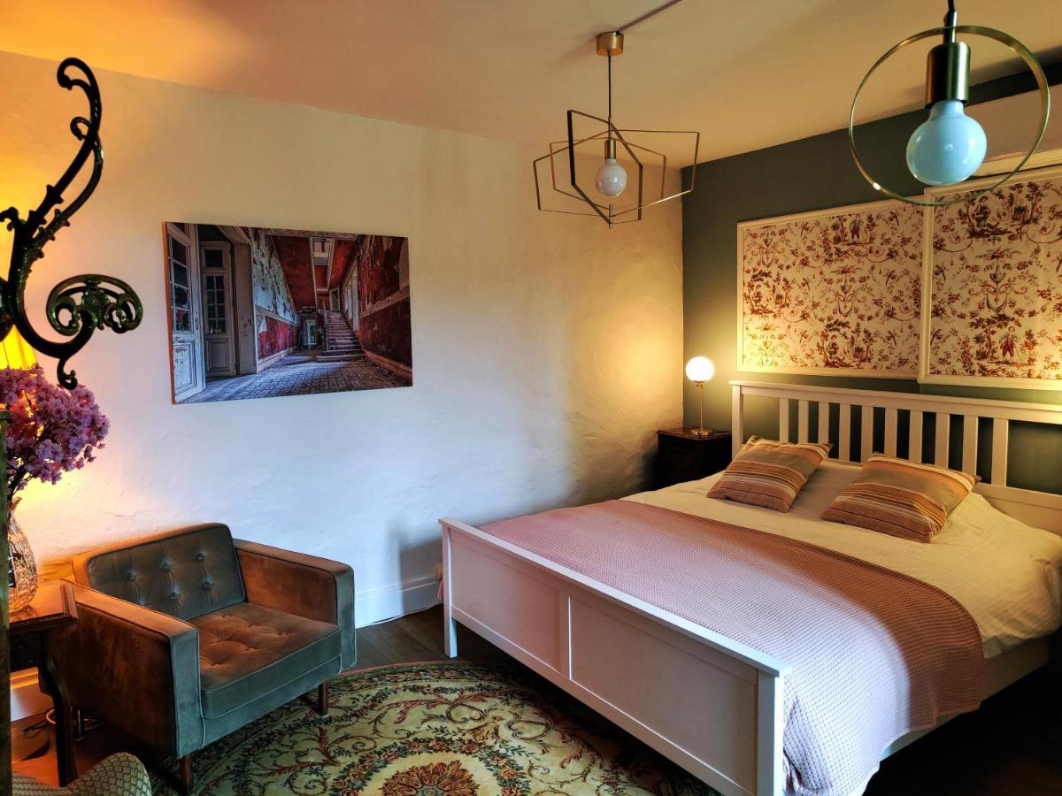 Maison Egalite Melay  Екстериор снимка