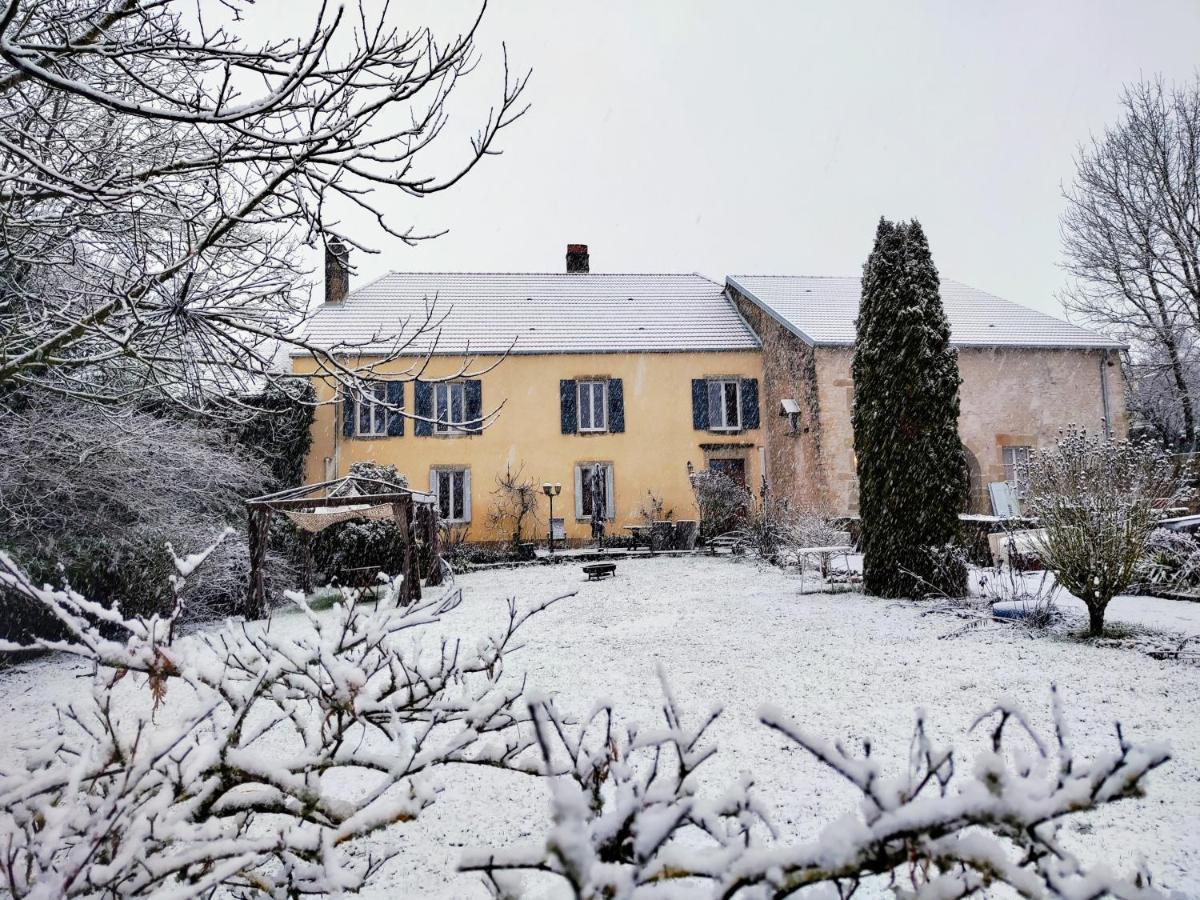 Maison Egalite Melay  Екстериор снимка